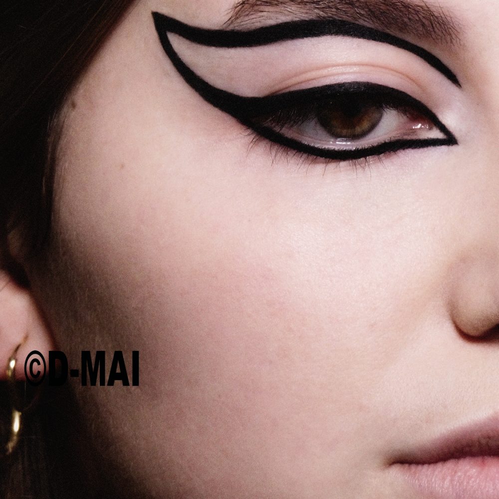 Portfolio D-mai- Photo: HR. Makeup : Marguerite Machuel