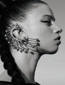 Numero- Photo: Koto Bolofo- maquillage: Houda Remita